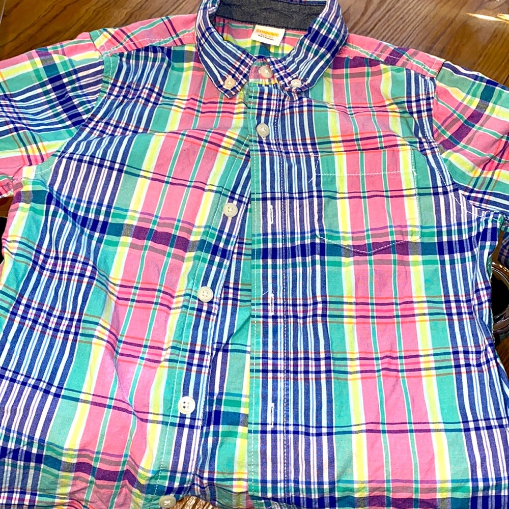 Boys Gymboree button down ! Handsome spring colors